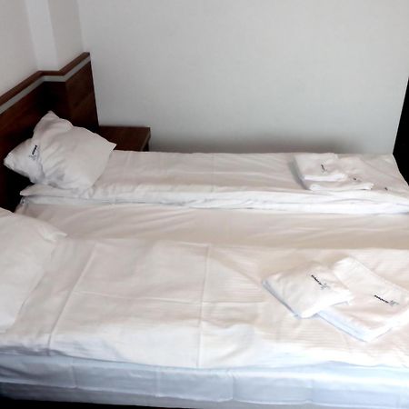 Adamar Jastrzebia Gora Bed & Breakfast Стая снимка