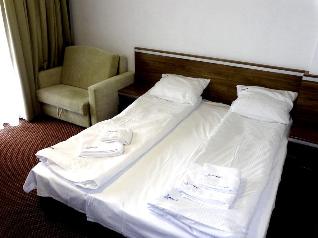 Adamar Jastrzebia Gora Bed & Breakfast Стая снимка