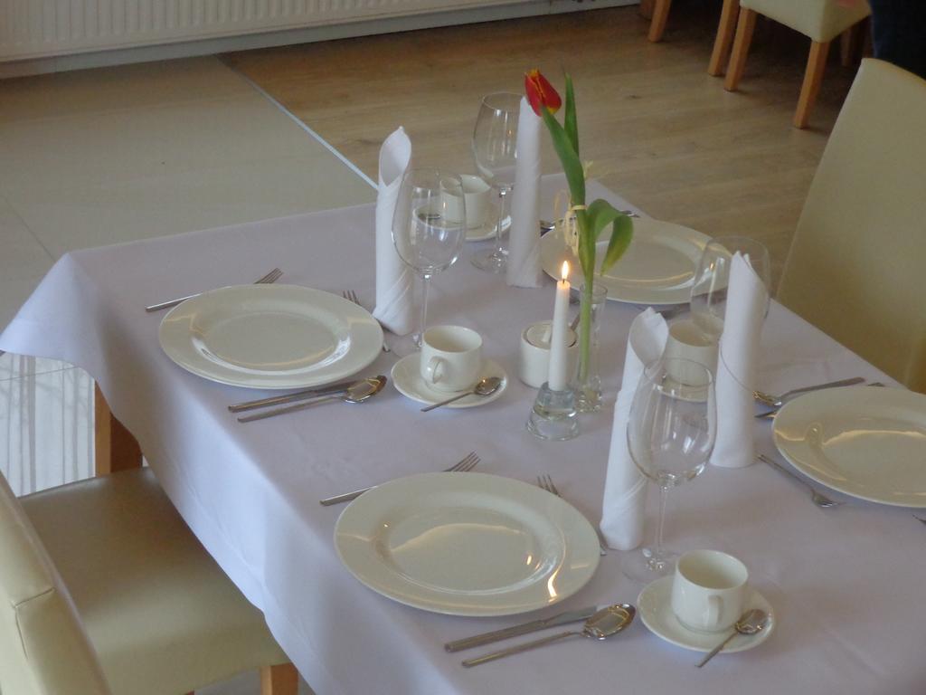 Adamar Jastrzebia Gora Bed & Breakfast Екстериор снимка