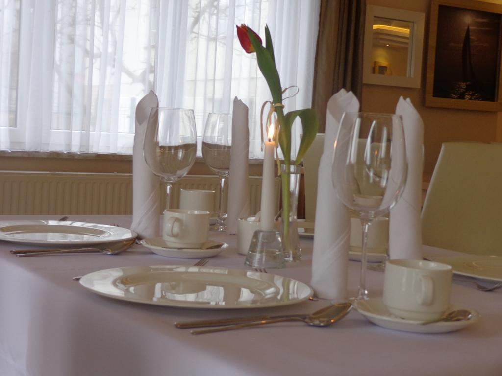 Adamar Jastrzebia Gora Bed & Breakfast Екстериор снимка