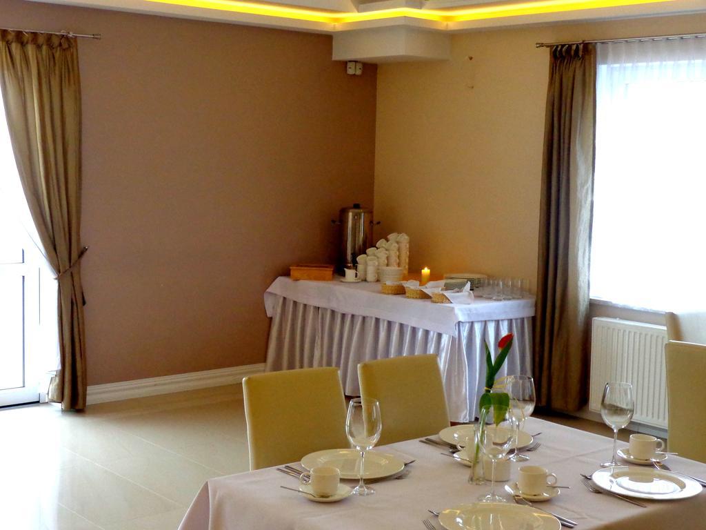 Adamar Jastrzebia Gora Bed & Breakfast Екстериор снимка