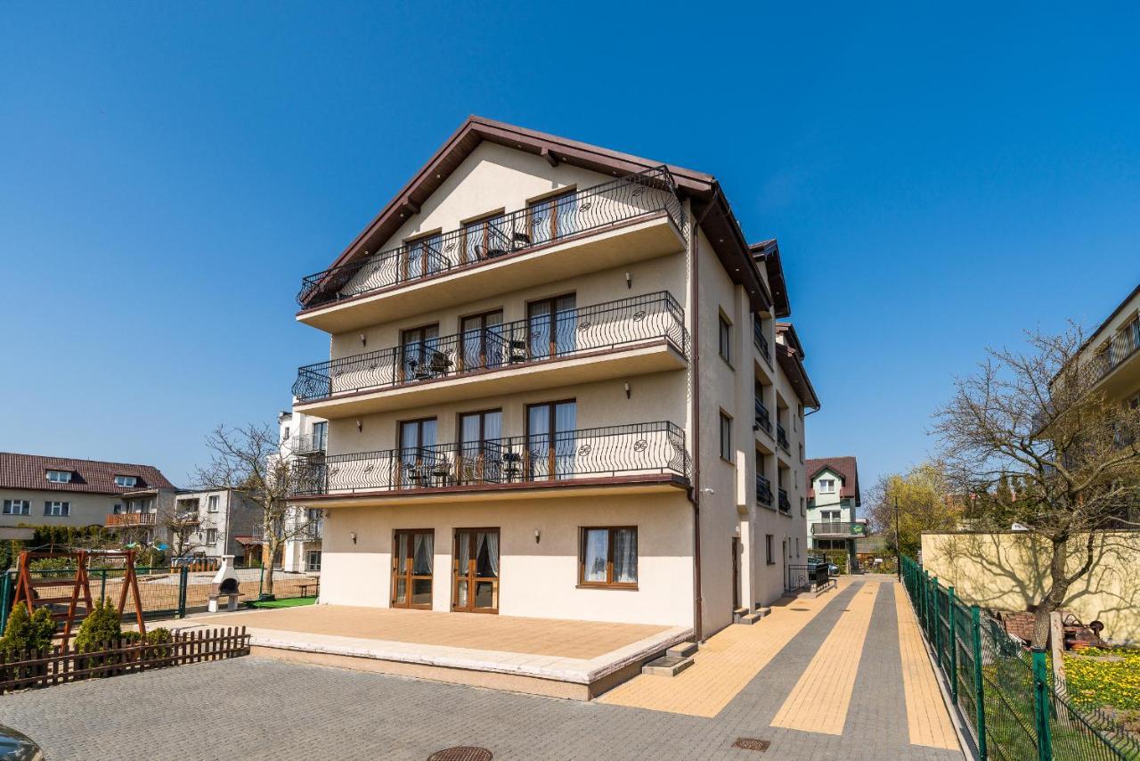 Adamar Jastrzebia Gora Bed & Breakfast Екстериор снимка