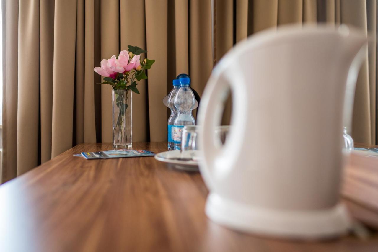 Adamar Jastrzebia Gora Bed & Breakfast Екстериор снимка