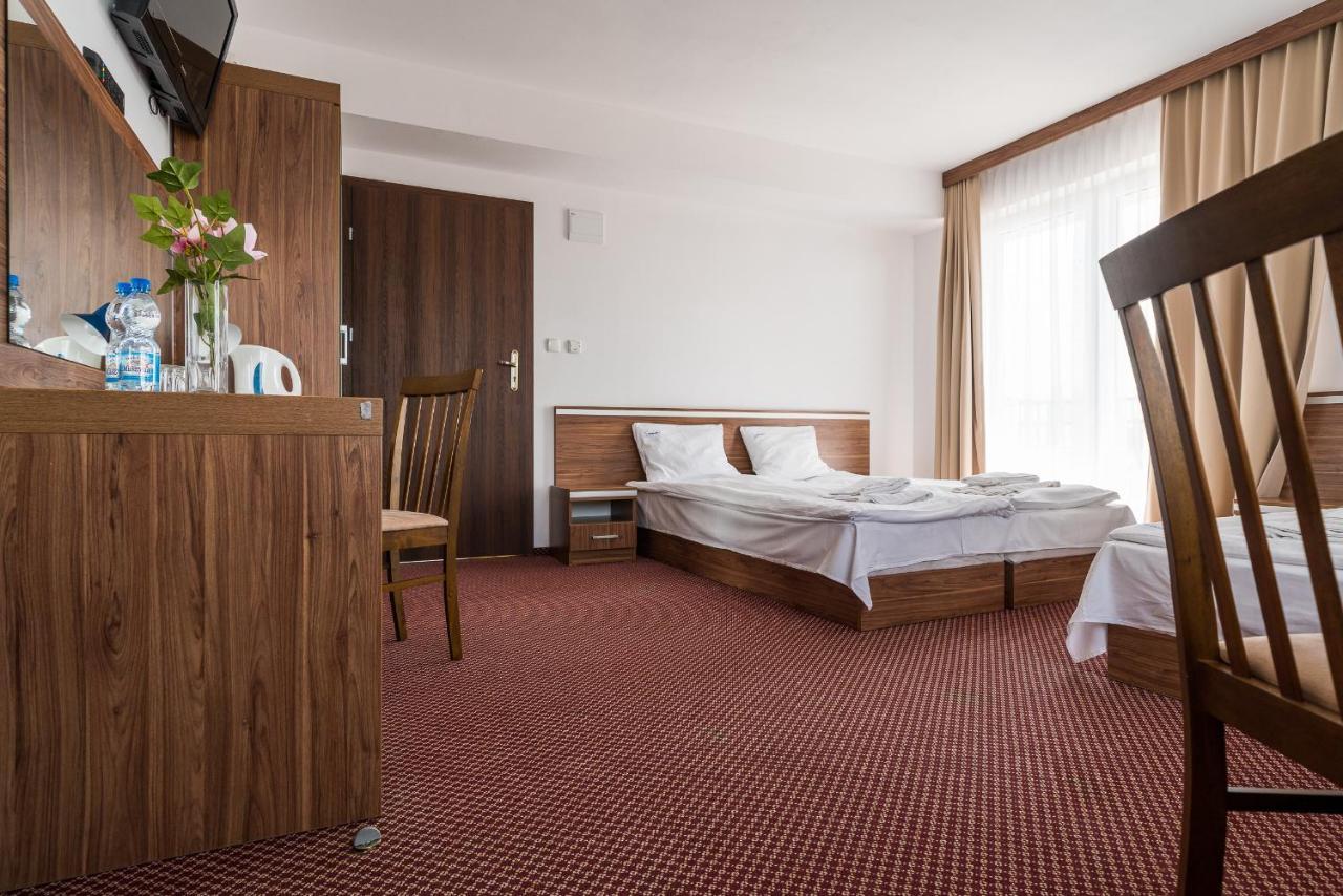 Adamar Jastrzebia Gora Bed & Breakfast Екстериор снимка